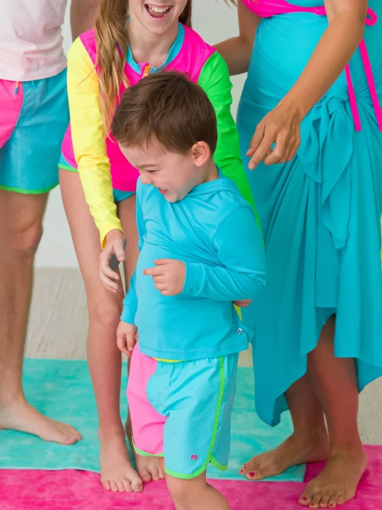 2ap0732-00-c0190-blue-bright_aqua_sun_protective_hooded_shirt_2_4